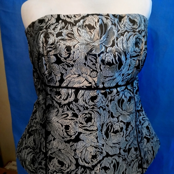 White House Black Market Tops - EUC White House Black Market #109